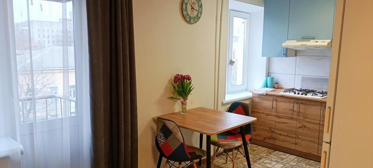 Шевченко 26 1К Apartamento Kirovograd Exterior foto